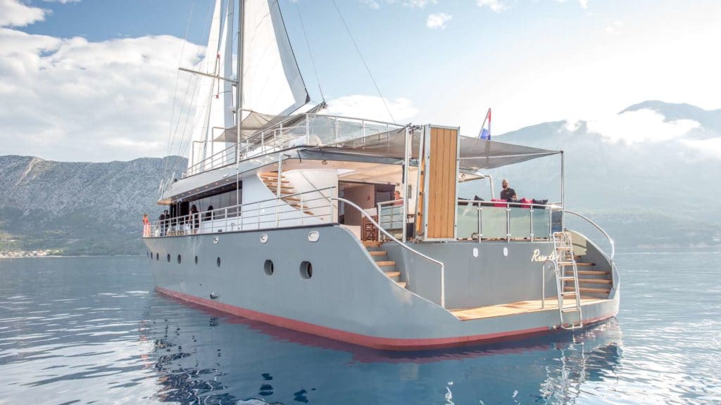 Rara Avis • Exclusive Yacht